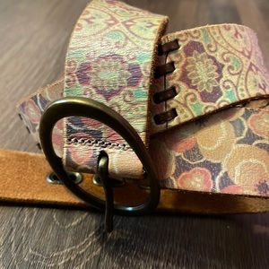 *sold*Vintage Fossil Multi Pattern Genuine Leather Belt Size M